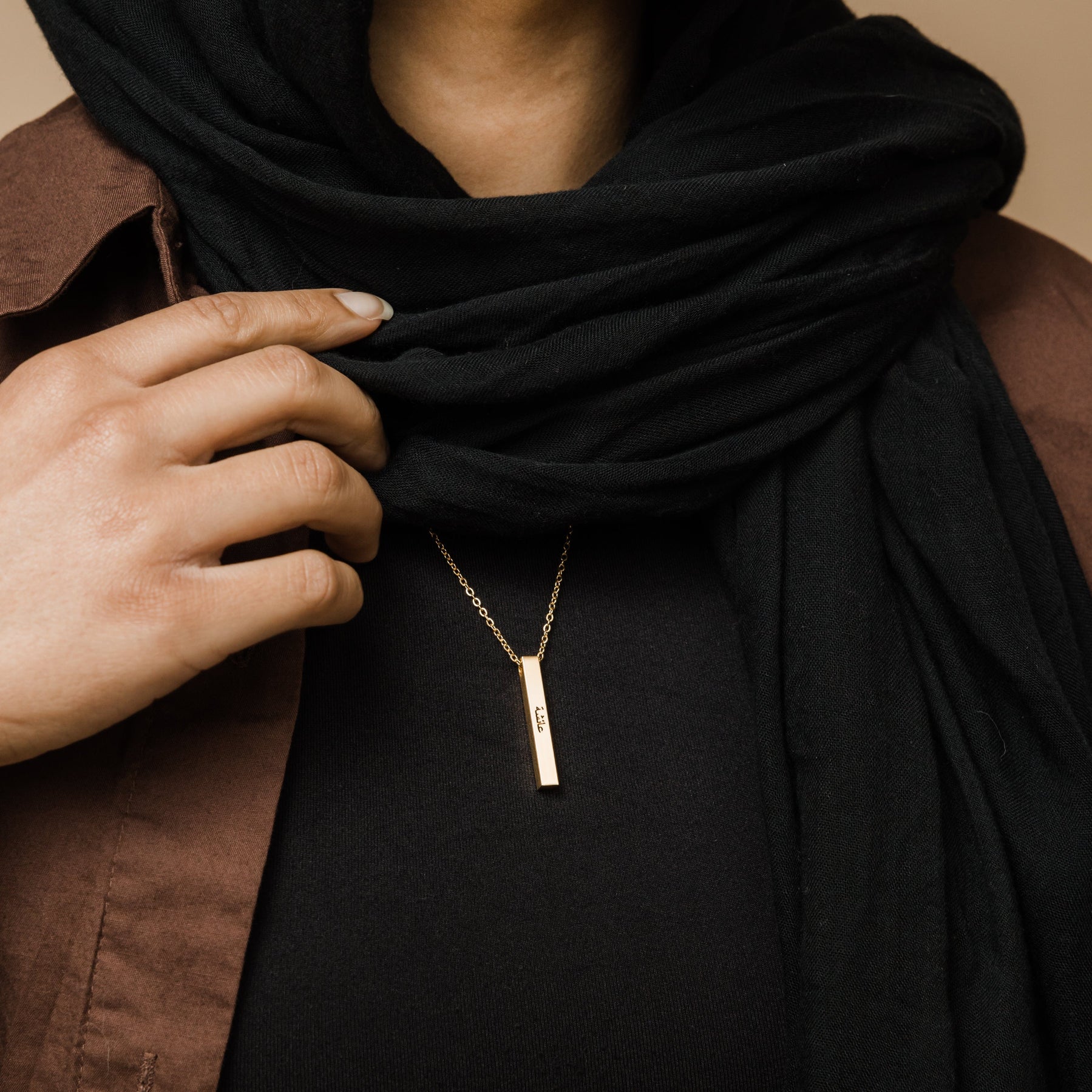 Custom 3D Bar Necklace | Women - Jeluxa