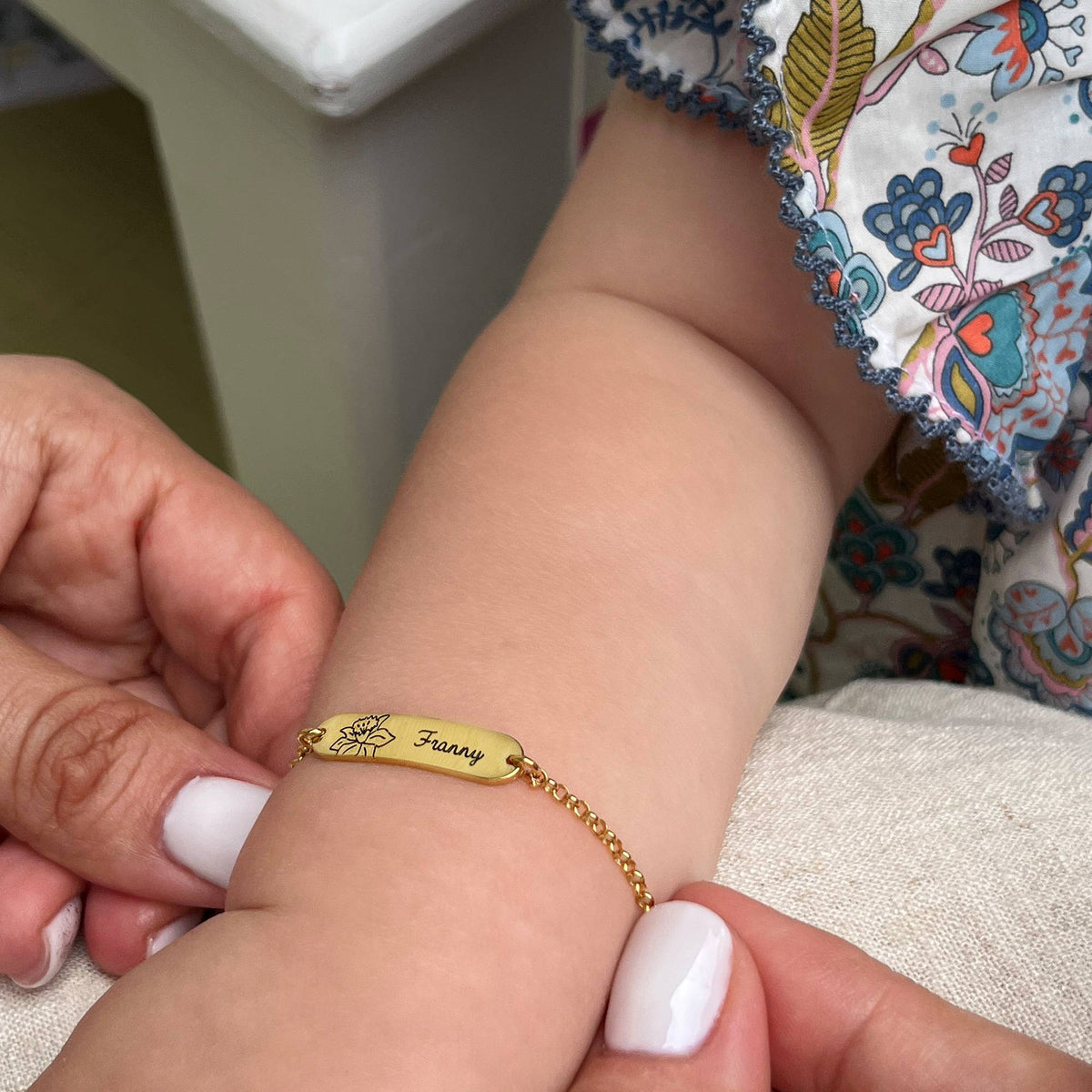 Custom Baby Kids Name Bracelet With Birth Flower