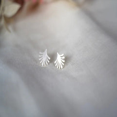 Minimalist Fan Leaf Stud Earrings – Elegant Matte Gold Finish by Jeluxa