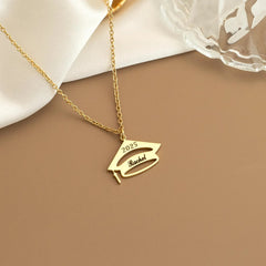 Personalized Graduation Hat Necklace - Bachelor Cap Necklace By Jeluxa