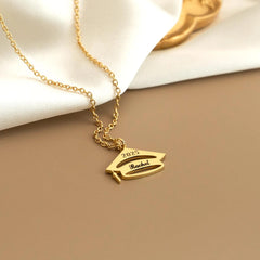 Personalized Graduation Hat Necklace - Bachelor Cap Necklace By Jeluxa