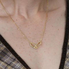 Jeluxa Personalized Interlocking Name Necklace – Custom Engraved Pendant with CZ Stones