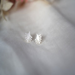 Minimalist Fan Leaf Studs Earrings For Women