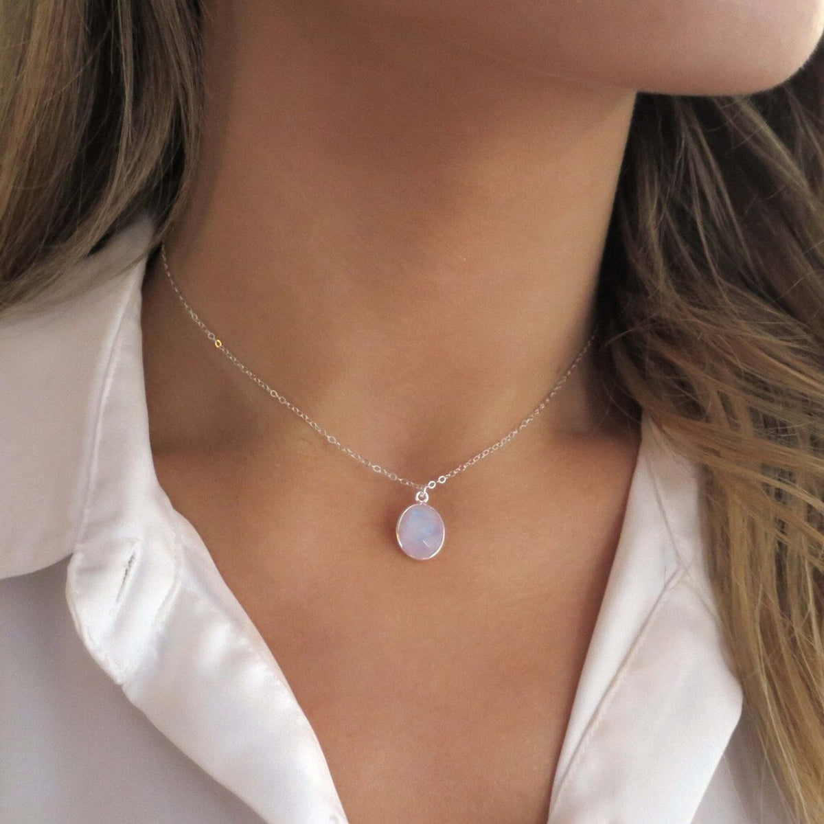 Checker Cutting Natural Rainbow Moonstone Pendant Necklace