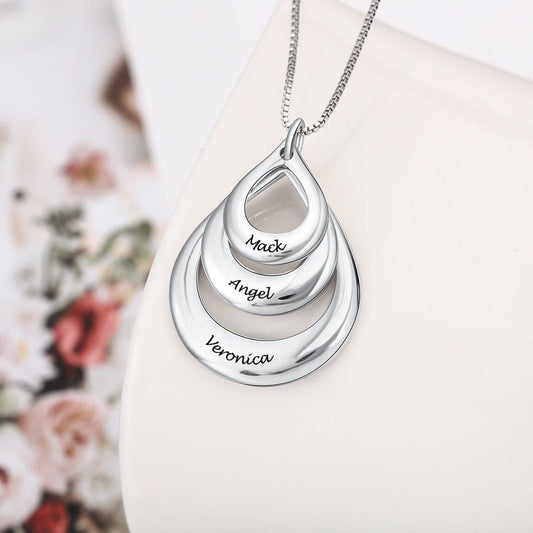 PERSONALIZED CUSTOM FAMILY NAME ENGRAVED NECKLACE